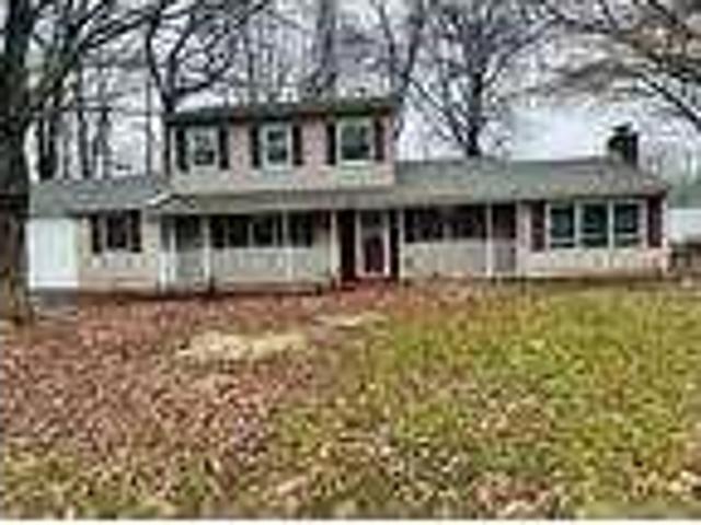 3 bedroom in Hamden CT 06518