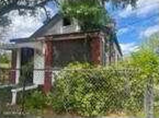3 bedroom in Jacksonville FL 32206