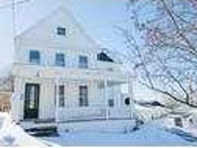 3 bedroom in Oswego NY 13126
