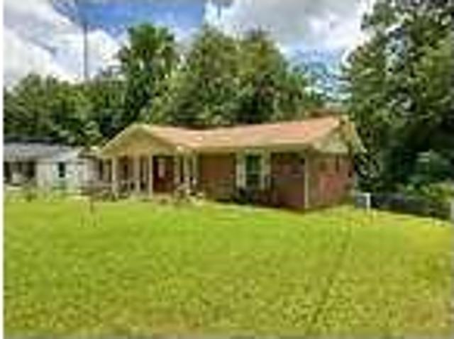 3 bedroom in Ozark Alabama 36360
