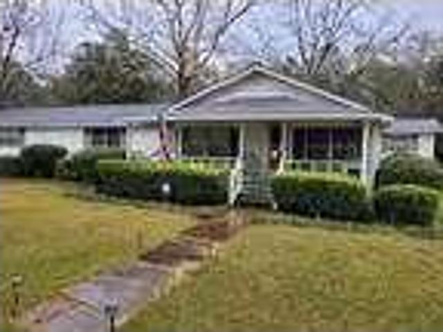 3 bedroom in Ozark Alabama 36360