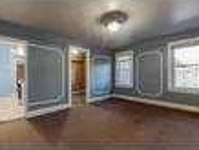 3 bedroom in Ozone Park New York 11417