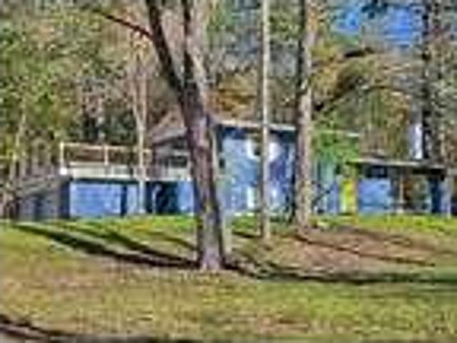 3 bedroom in Lake Hill NY 12448