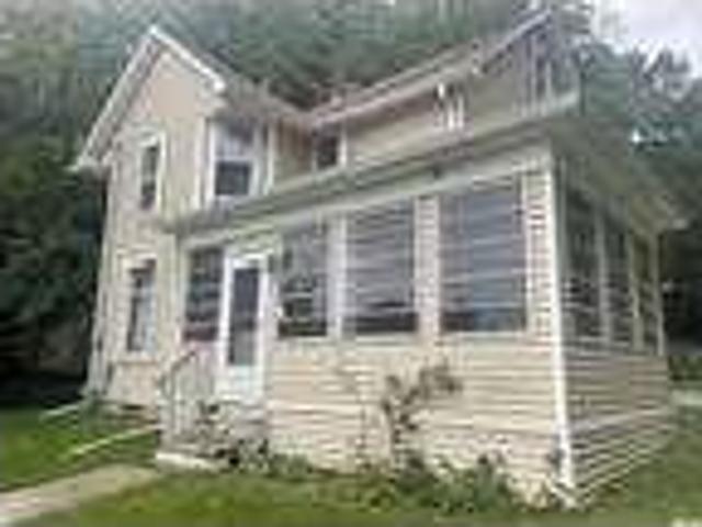 3 bedroom in Moline IL 61265