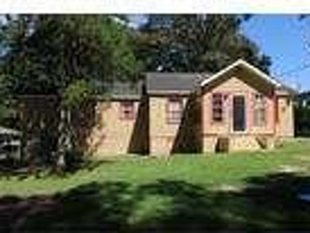 3 bedroom in Monroeville Alabama 36460