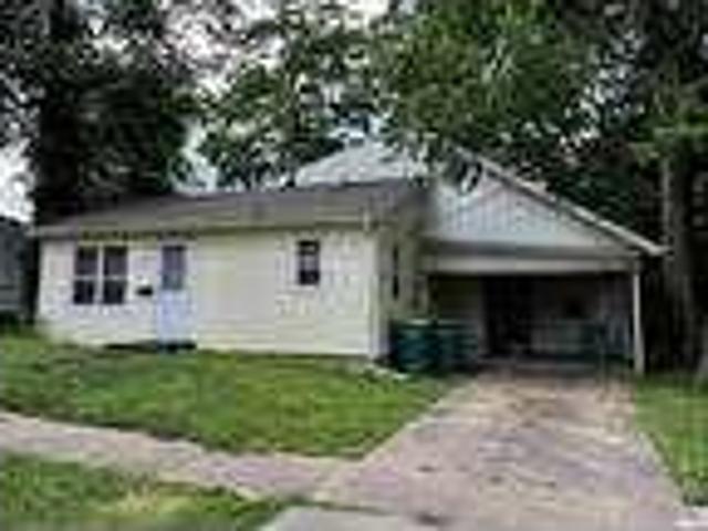 3 bedroom in Macomb Illinois 61455