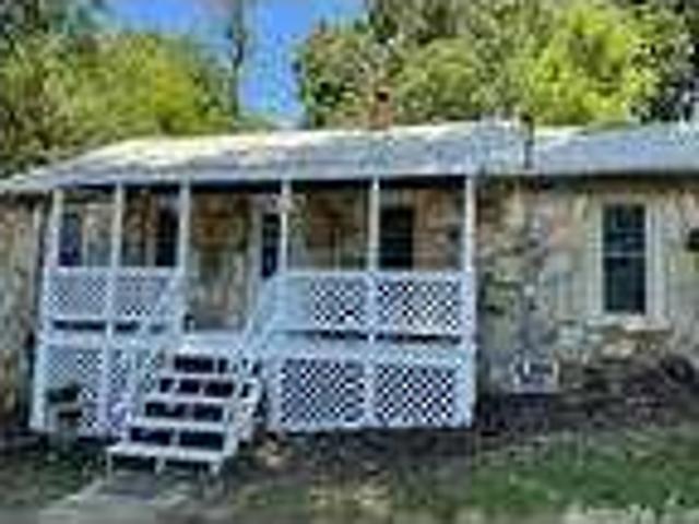 3 bedroom in Mammoth Spring Arkansas 72554