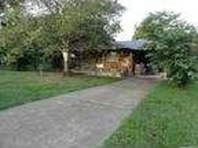 3 bedroom in Marshall AR 72650