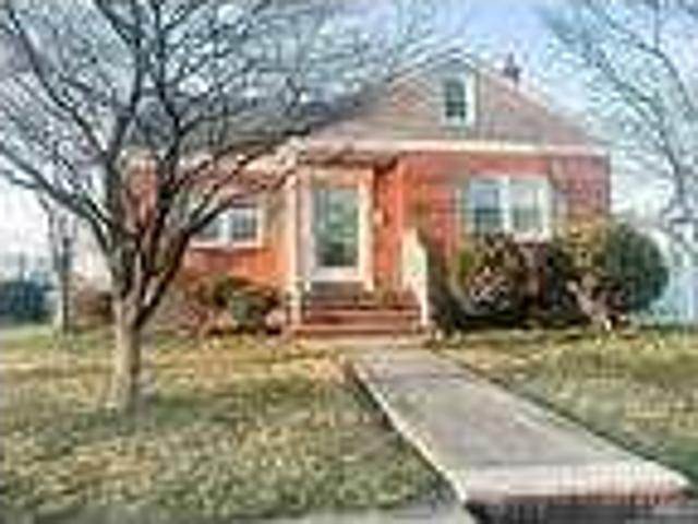3 bedroom in Saddle Brook NJ 07663
