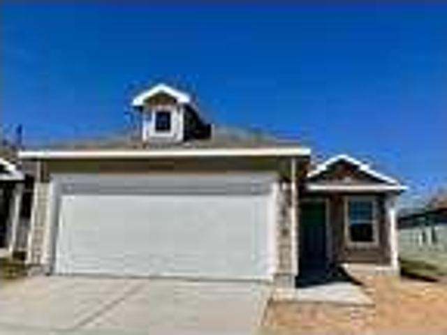3 bedroom in Seguin Texas 78155