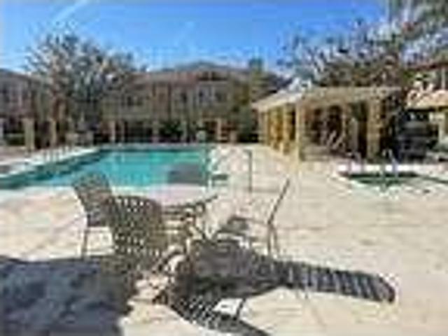 3 bedroom in Simi Valley CA 93063