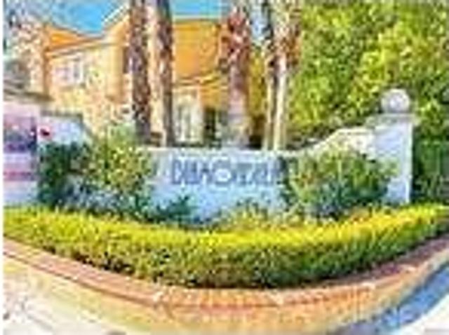 3 bedroom in Stevenson Ranch California 91381