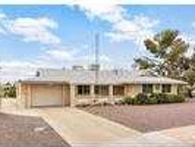 3 bedroom in Sun City Arizona 85351