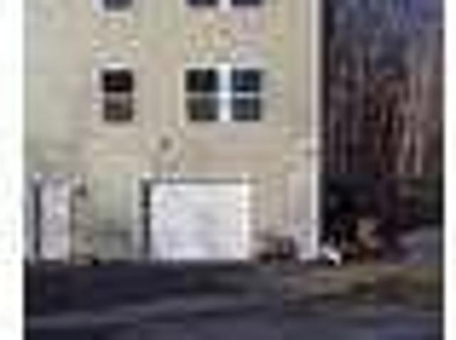 3 bedroom in Port Ewen NY 12466