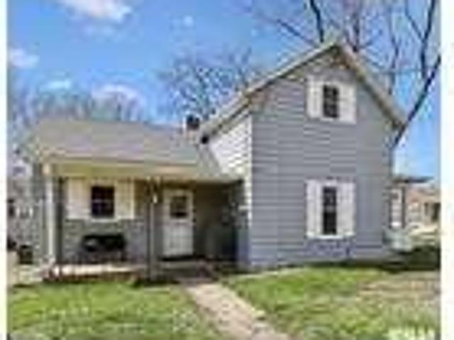 3 bedroom in Pekin IL 61554
