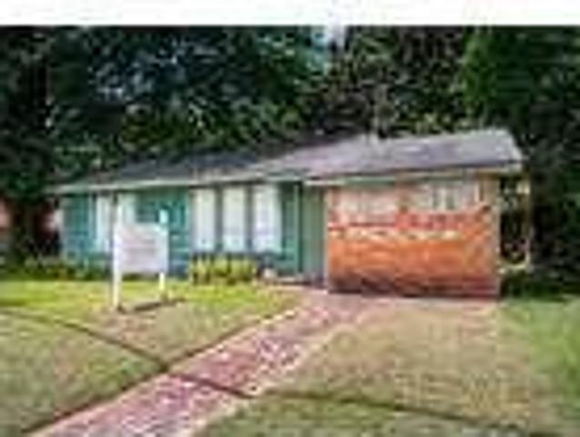 3 bedroom in Pineville Louisiana 71360