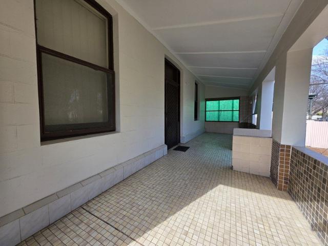 3 Bedroom in Prime Ovingham Location