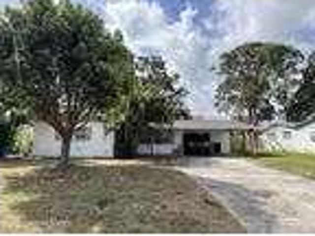 3 bedroom in Rockledge FL 32955