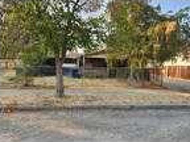 3 bedroom in Red Bluff California 96080