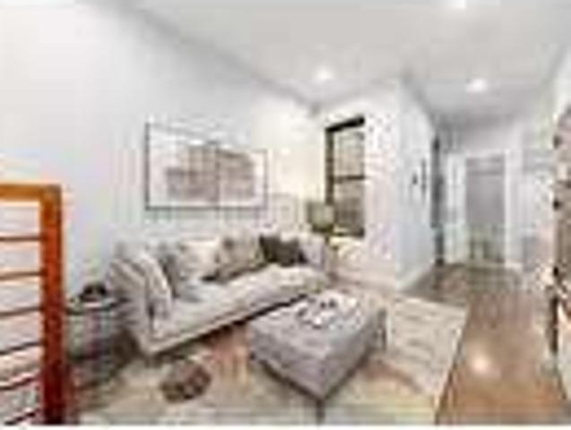 3 bedroom in Ridgewood New York 11385