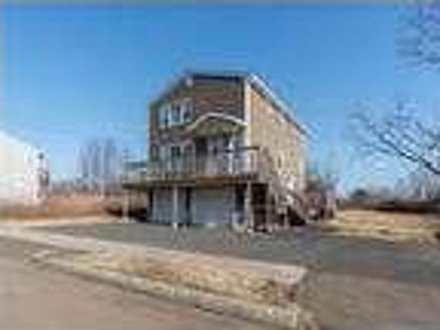 3 bedroom in West Haven Connecticut 06516