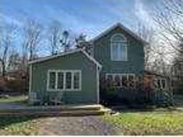 3 bedroom in West Hurley NY 12491