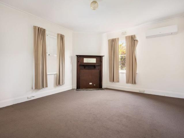 3 BEDROOM IN THE HEART OF THE CBD