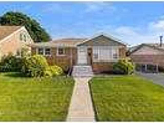 3 bedroom in Tinley Park IL 60477