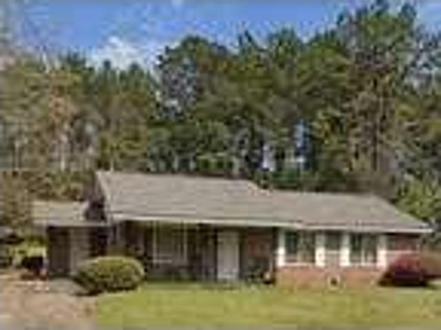 3 bedroom in Tuskegee Alabama 36083