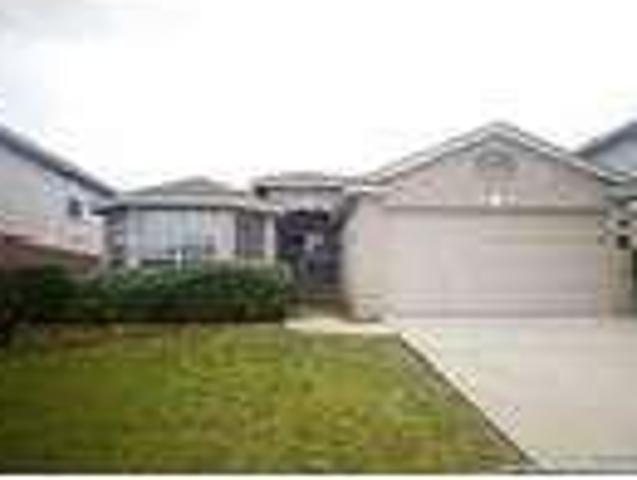 3 bedroom in Universal City Texas 78148