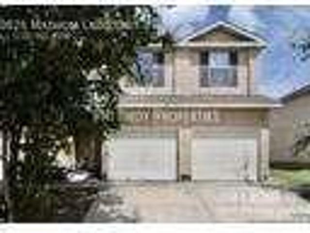 3 bedroom in Universal City TX 78148