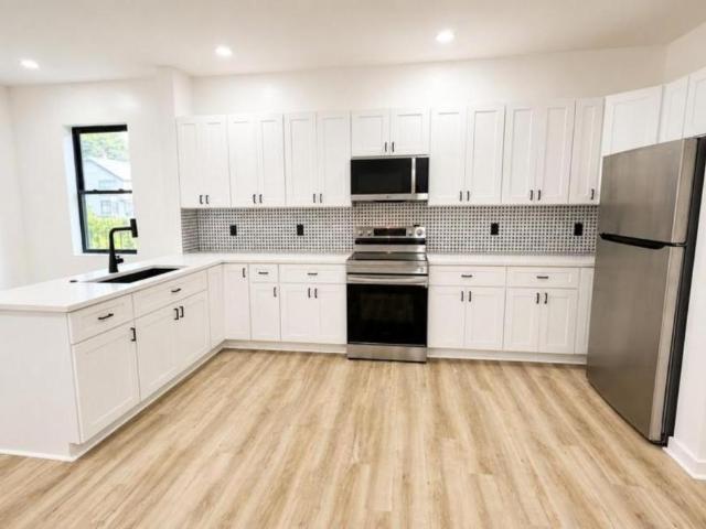 3 bedroom, Indianapolis IN 46208 106244818