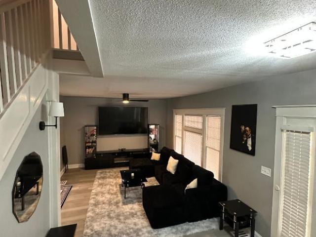 3 bedroom, Indianapolis IN 46201 104970583