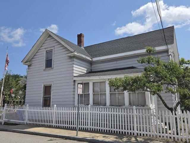 3 bedroom, Ipswich MA 01938 105402158