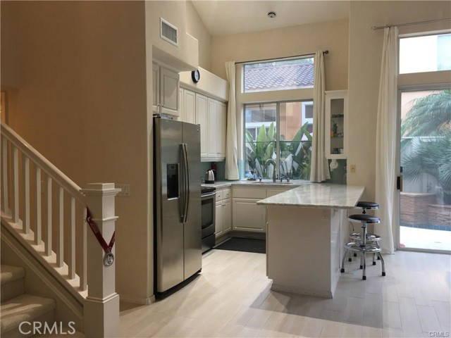 3 bedroom, Irvine CA 92606 106170059