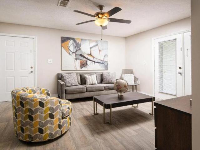 3 bedroom, Jackson MS 39204 104856360