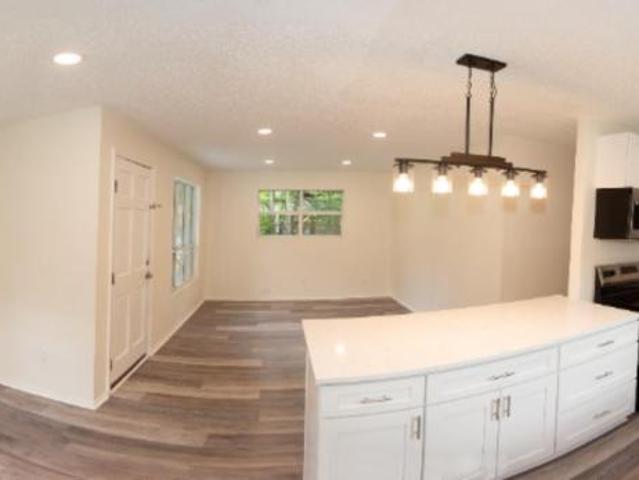 3 bedroom, Jacksonville FL 32208 105044585
