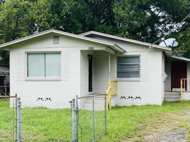 3 bedroom, Jacksonville FL 32209 104931274