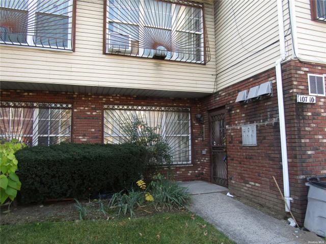 3 bedroom, Jamaica NY 11433 LS72692440