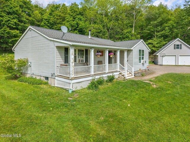 3 bedroom, Jefferson NY 12093 105291322