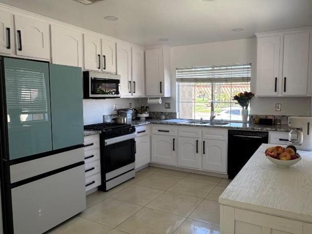3 bedroom, Jurupa Valley CA 92509 LS105735363