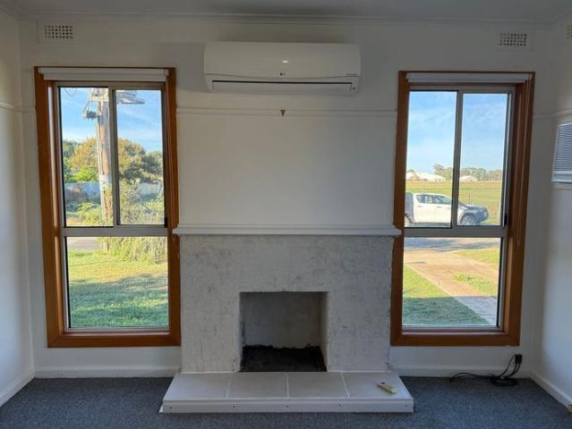 3 bedroom on large block