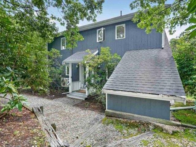 3 bedroom, Oak Bluffs MA 02557 105514053
