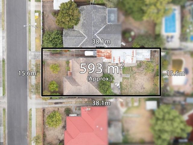 3 Bedroom House Oak Park VIC 102764847