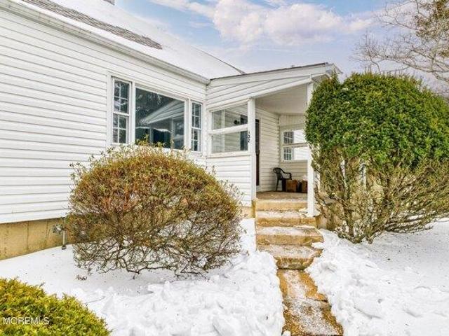 3 bedroom, Oakhurst NJ 07755 105207796