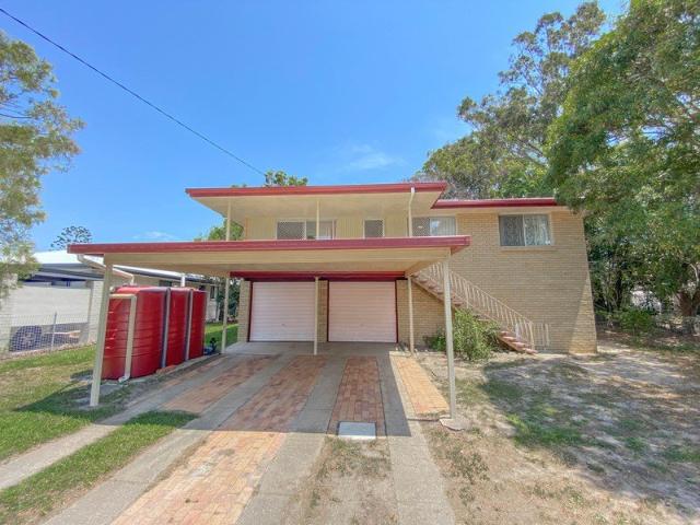 3 BEDROOM + OFFICE & RUMPUS HIGHSET FAMILY HOME!