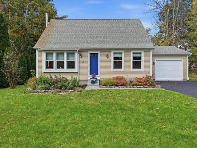 3 bedroom, Old Orchard Beach ME 04064 105888444