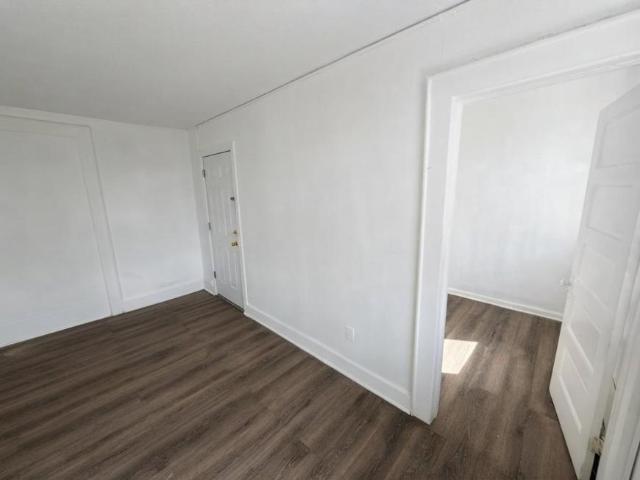 3 bedroom, Orange NJ 07050 LS105779255