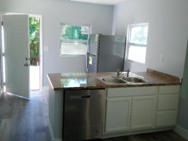 3 bedroom, Orlando FL 32805 106216319