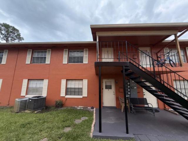 3 bedroom, Orlando FL 32809 106215420